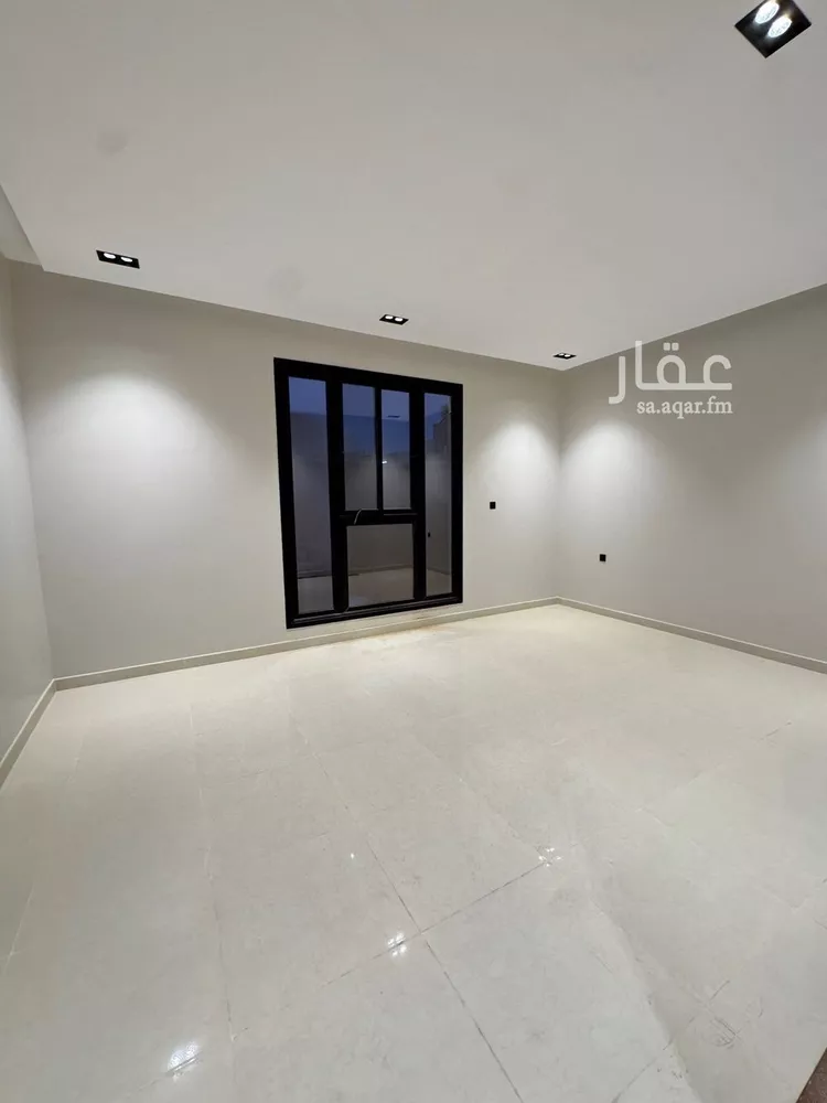 دور للبيع في شارع طبرجل, حي اليرموك, مدينة الرياض, منطقة الرياض صورة 4