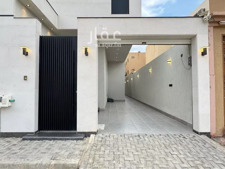 دور للبيع في شارع العجمة, حي الرمال, مدينة الرياض, منطقة الرياض صورة 3