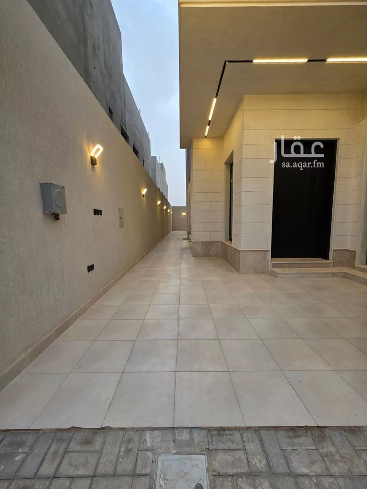 فيلا للبيع في شارع أمين الريحاني, حي المعيزيلة, مدينة الرياض, منطقة الرياض صورة 3