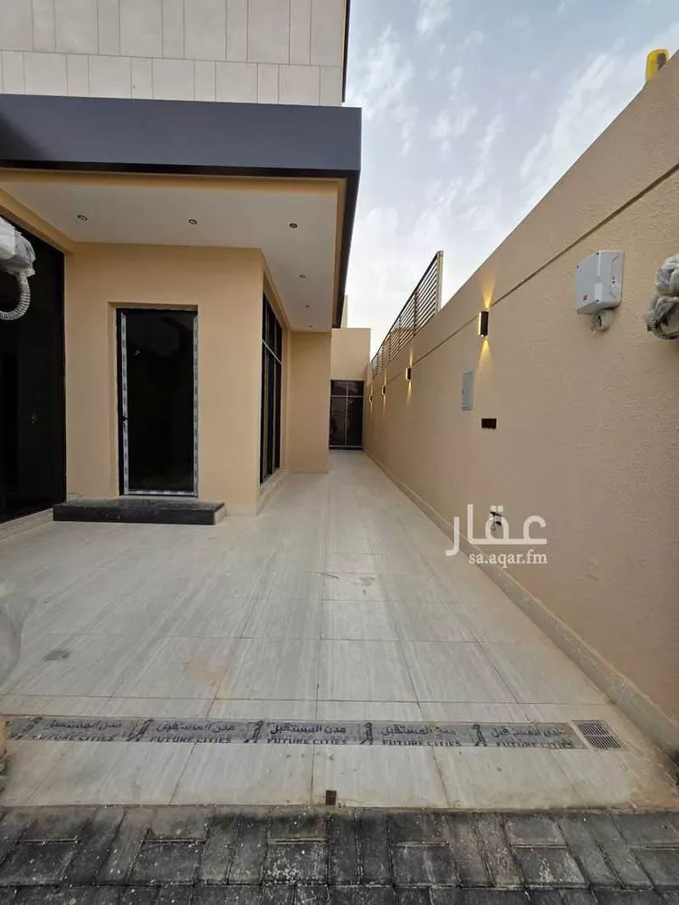 فيلا للبيع في شارع جلال الدين المحلي, حي غرناطة, مدينة الرياض, منطقة الرياض صورة 3