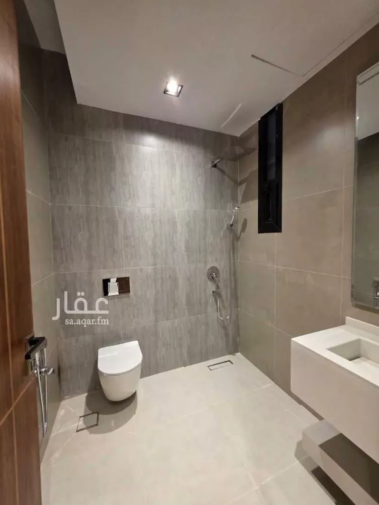 دور للبيع في شارع الجمالة, حي اليرموك, مدينة الرياض, منطقة الرياض 16