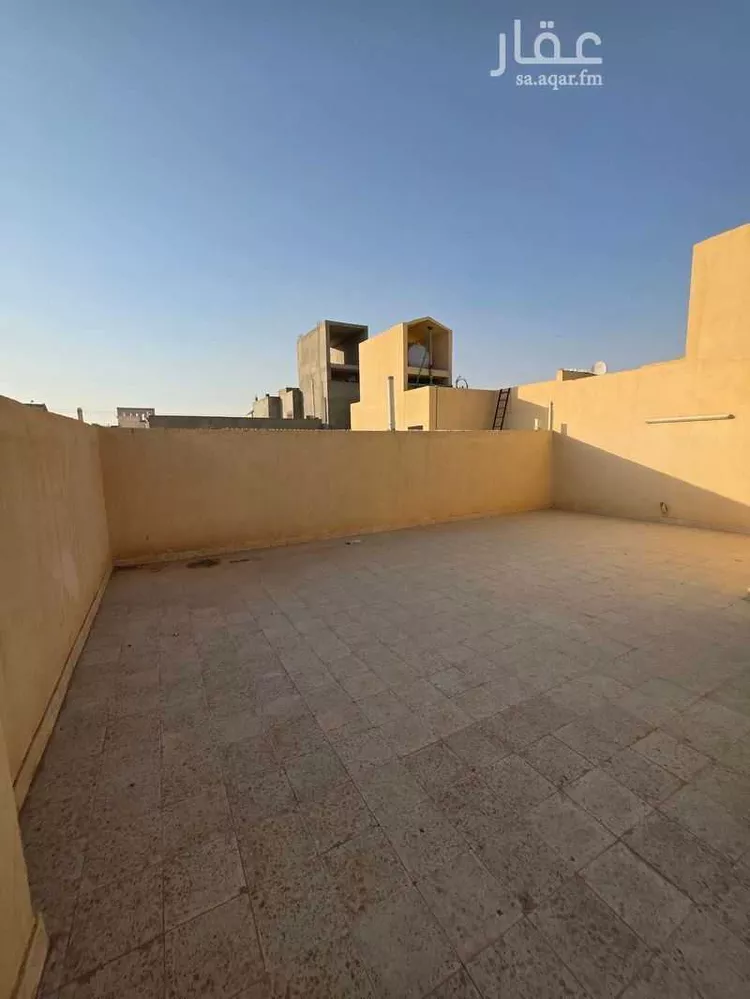 فيلا للبيع في شارع السيد عبدالله شطا, حي الرمال, مدينة الرياض, منطقة الرياض 25