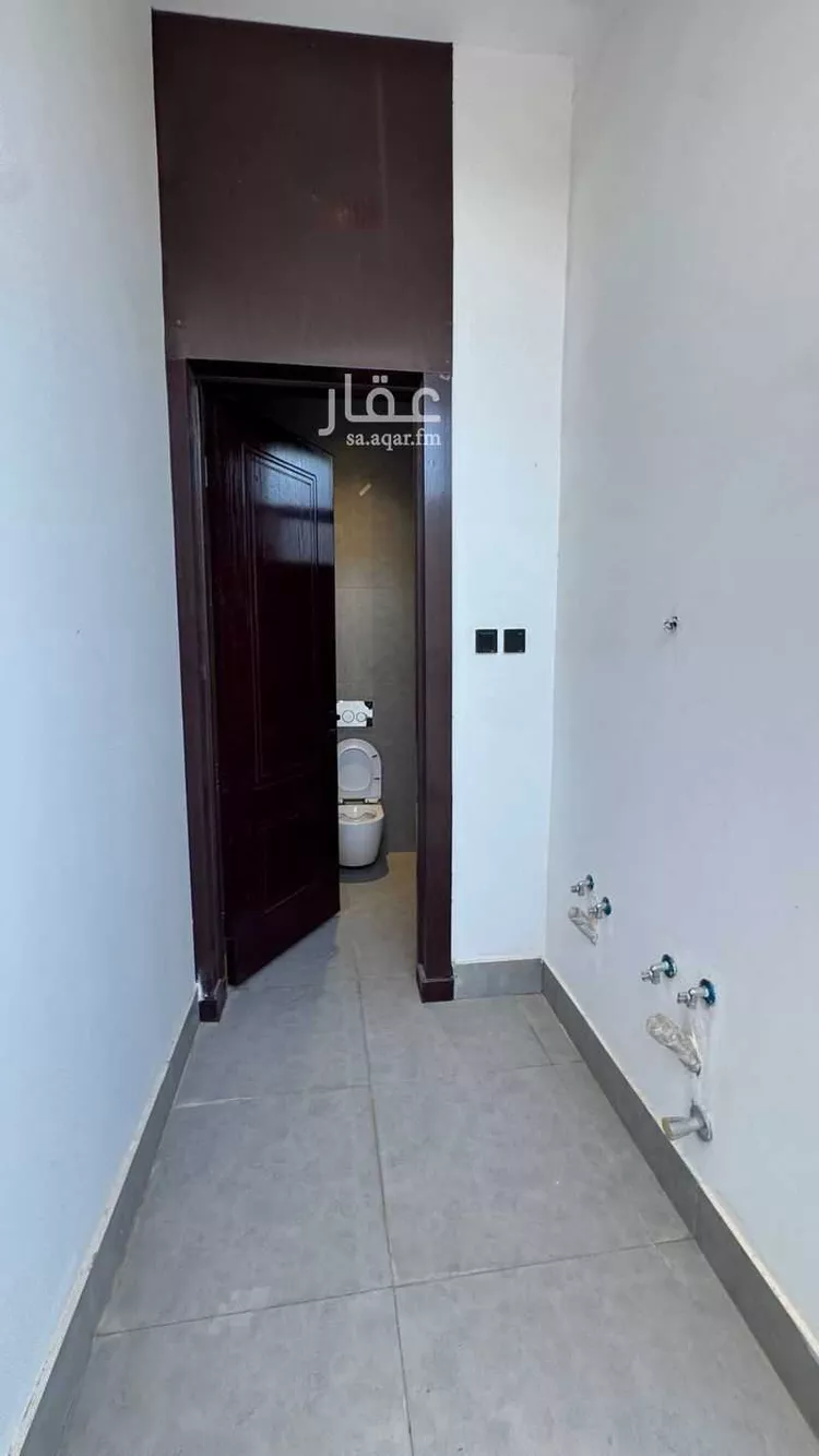 Floor for Sale in Riyadh Al Munsiyah صورة 4