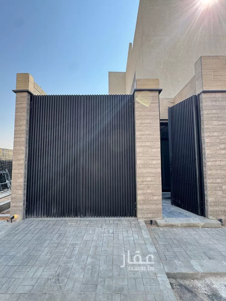 فيلا للبيع في شارع أمين الريحاني, حي المعيزيلة, مدينة الرياض, منطقة الرياض صورة 3
