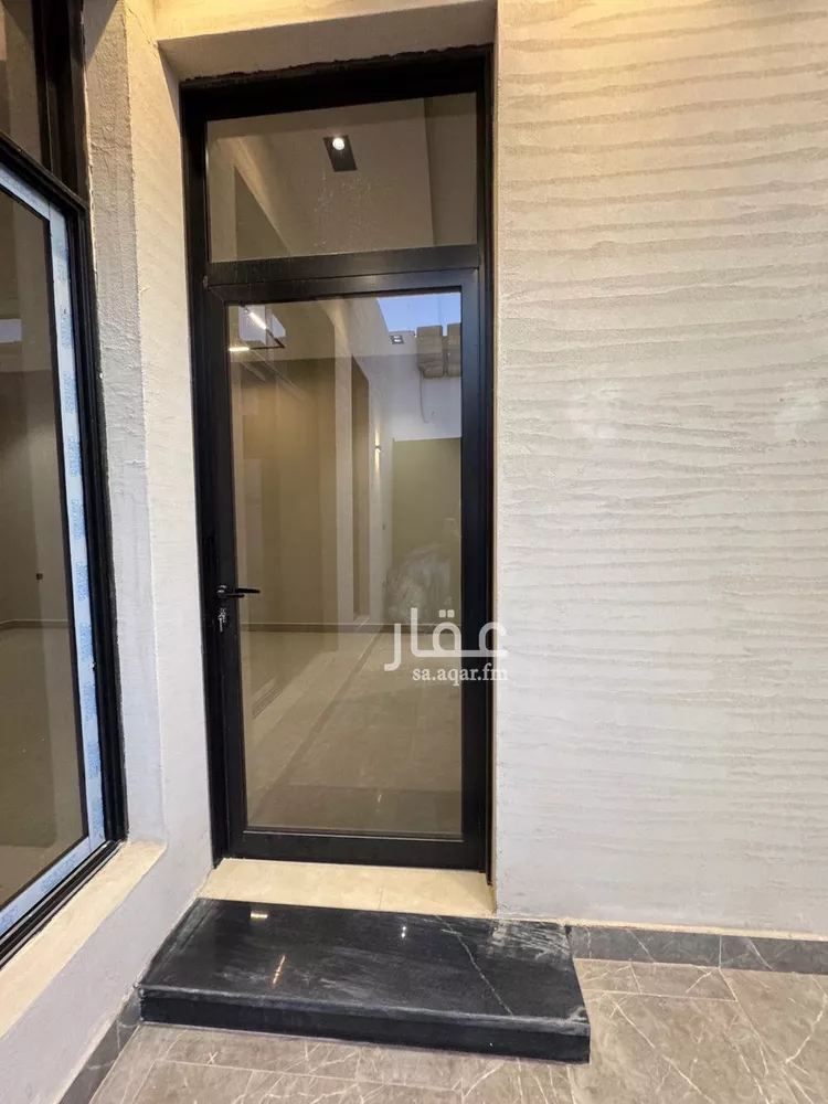 فيلا للبيع في شارع الجوافة, حي اليرموك, مدينة الرياض, منطقة الرياض صورة 3