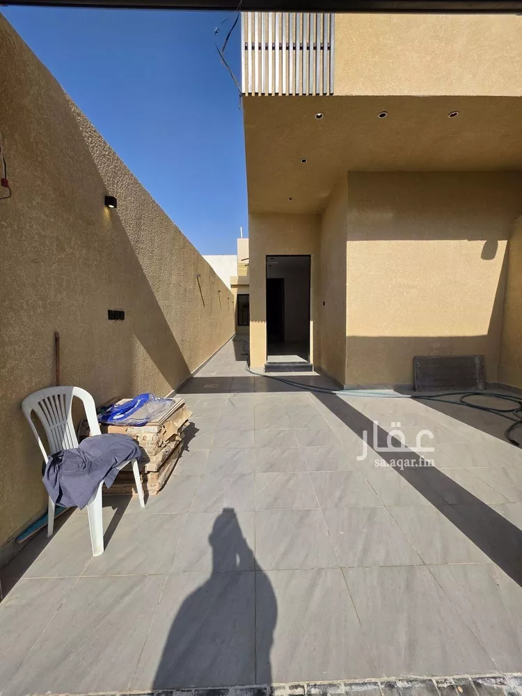 فيلا للبيع في شارع إبراهيم الأحدب, حي الرمال, مدينة الرياض, منطقة الرياض صورة 2