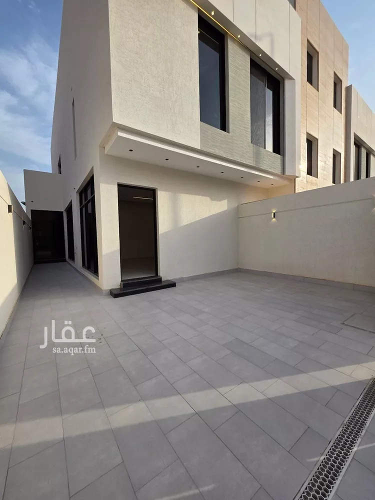 دور للبيع في شارع عبدالرزاق بن يحيى, حي الملك فيصل, مدينة الرياض, منطقة الرياض صورة 3