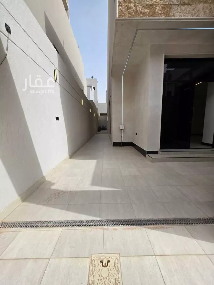Villa for Sale in Riyadh Ar Rimal صورة 3