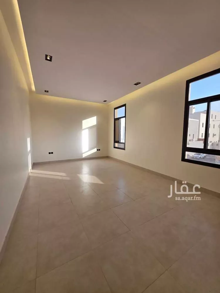 دور للبيع في شارع رقم 190, حي المونسية, مدينة الرياض, منطقة الرياض صورة 4