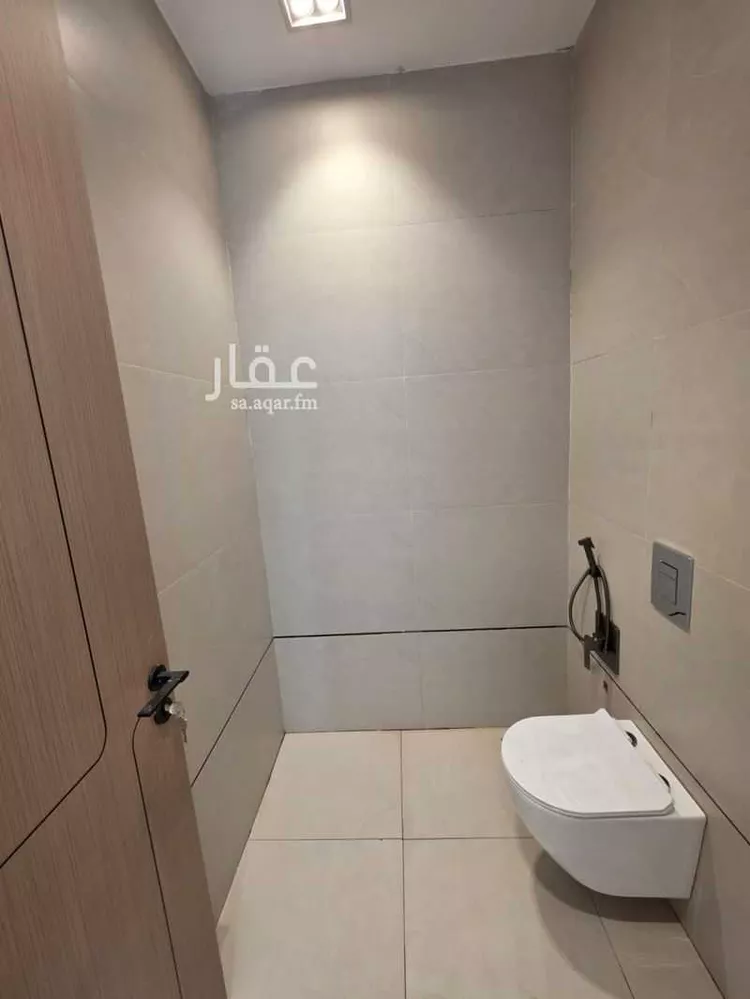 فيلا للبيع في شارع وادي الطلحية, حي الرمال, مدينة الرياض, منطقة الرياض 11
