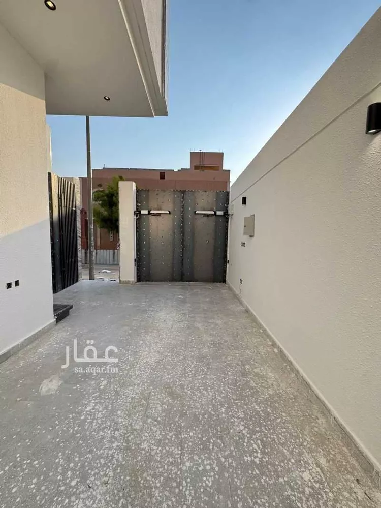 فيلا للبيع في شارع أبي عبدالله الكاتب, حي اليرموك, مدينة الرياض, منطقة الرياض صورة 4