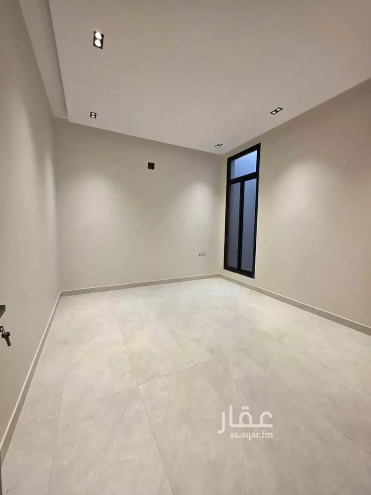دور للبيع في شارع النجيل, حي الخليج, مدينة الرياض, منطقة الرياض 18