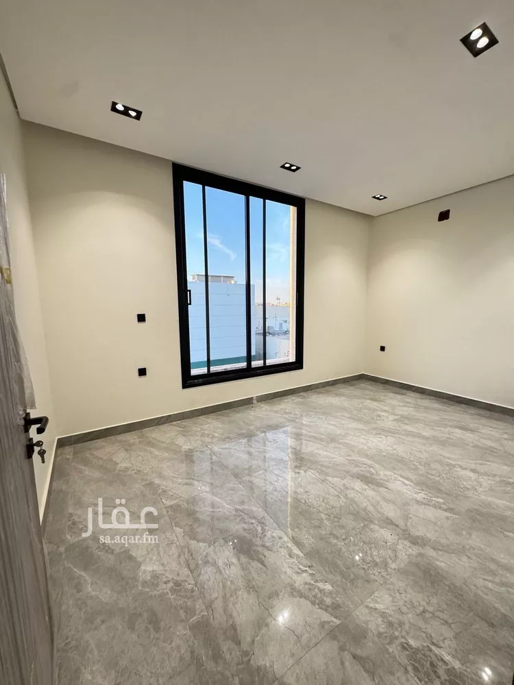 دور للبيع في شارع الكديفة, حي إشبيلية, مدينة الرياض, منطقة الرياض صورة 4