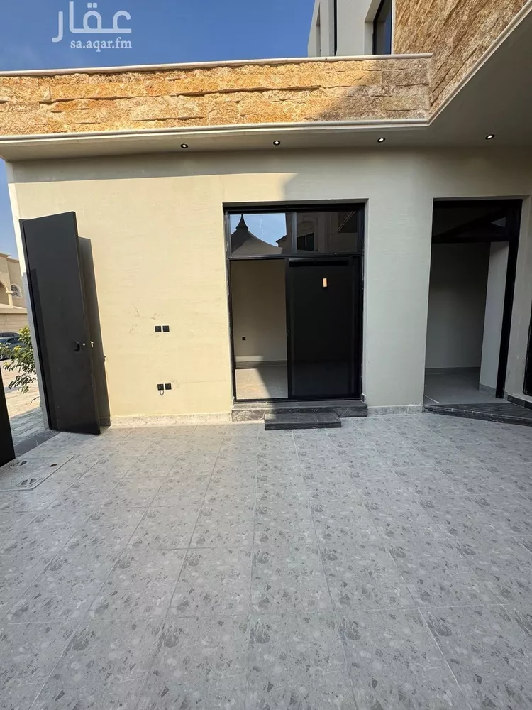 دور للبيع في شارع اتمام, حي إشبيلية, مدينة الرياض, منطقة الرياض صورة 4