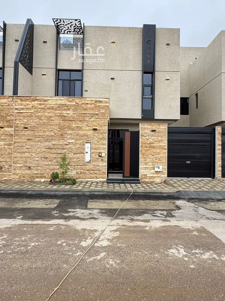 فيلا للبيع في شارع ابن فتوح الحميدي, حي الرمال, مدينة الرياض, منطقة الرياض صورة 2