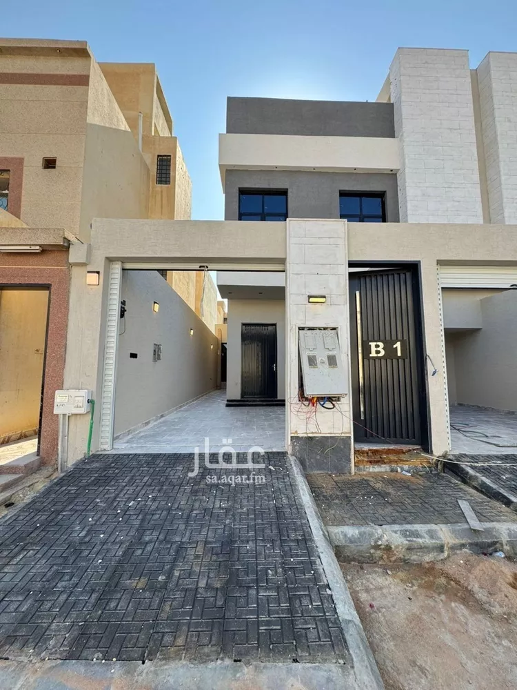 دور للبيع في شارع قلعة الربض, حي الخليج, مدينة الرياض, منطقة الرياض