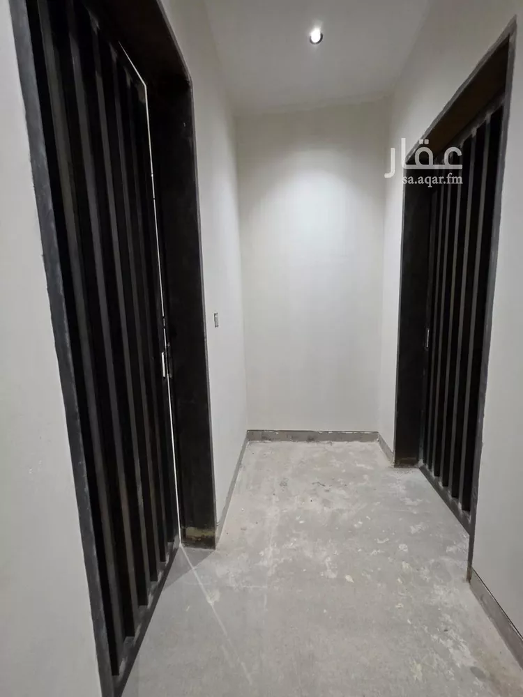 دور للبيع في شارع عاصم الكاتب, حي الملك فيصل, مدينة الرياض, منطقة الرياض صورة 3