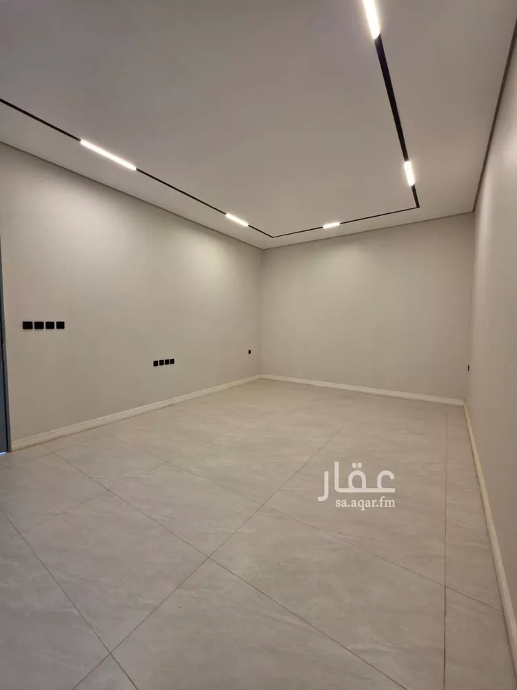 دور للبيع في شارع شمس الدين بن خلكان, حي الرمال, مدينة الرياض, منطقة الرياض صورة 5