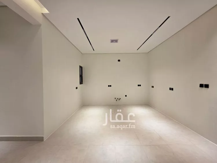 دور للبيع في شارع محمد الحريري البصري, حي الرمال, مدينة الرياض, منطقة الرياض صورة 4