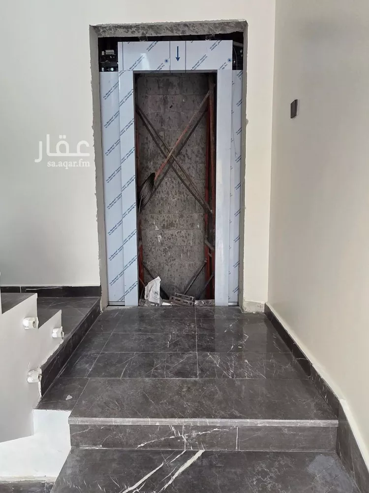 دور للبيع في شارع عاصم الكاتب, حي الملك فيصل, مدينة الرياض, منطقة الرياض صورة 3