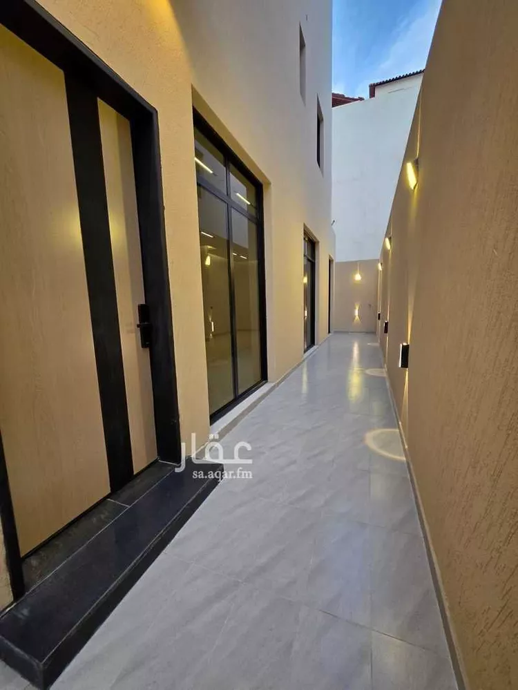 فيلا للبيع في شارع عبدالجليل الصقلي, حي الروضة, مدينة الرياض, منطقة الرياض صورة 5