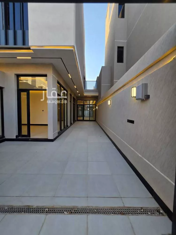 فيلا للبيع في شارع عمران العنزي, حي الرمال, مدينة الرياض, منطقة الرياض صورة 3