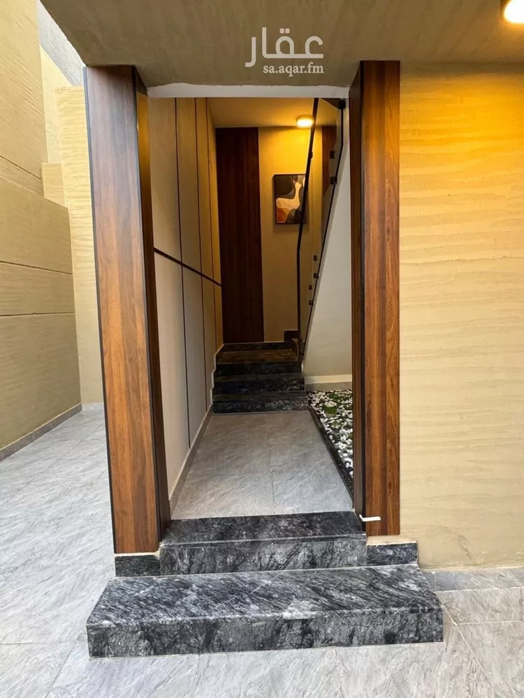 دور للبيع في شارع رقم 322, حي المونسية, مدينة الرياض, منطقة الرياض صورة 2