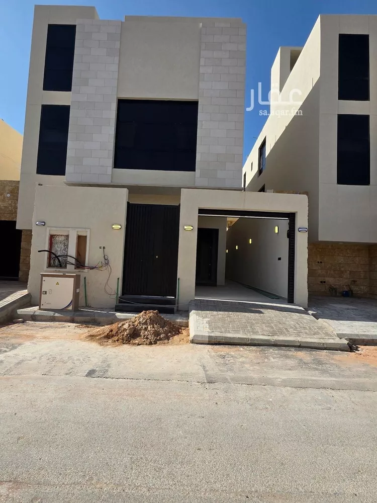 دور للبيع في شارع الكرخ, حي الخليج, مدينة الرياض, منطقة الرياض