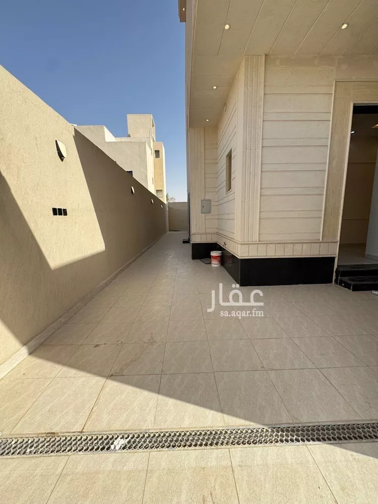 فيلا للبيع في شارع المحجر, حي الجنادرية, مدينة الرياض, منطقة الرياض صورة 3