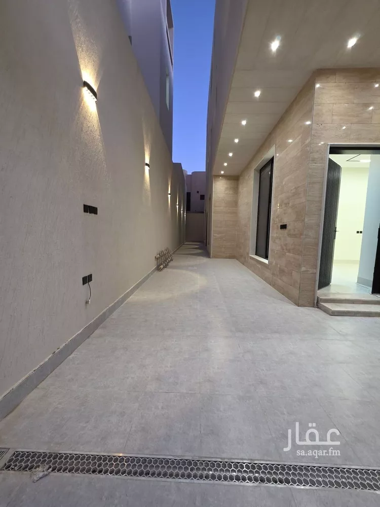فيلا للبيع في شارع عياض بن أبي سهمة, حي الأندلس, مدينة الرياض, منطقة الرياض صورة 3