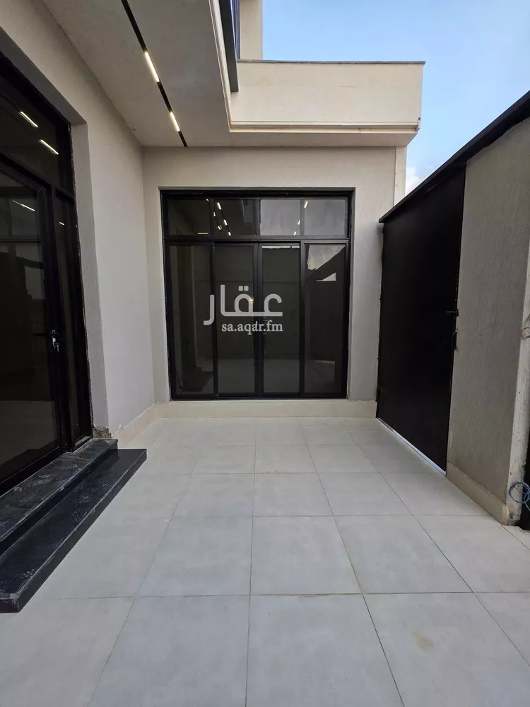 Villa for Sale in Riyadh Al Maizilah صورة 4