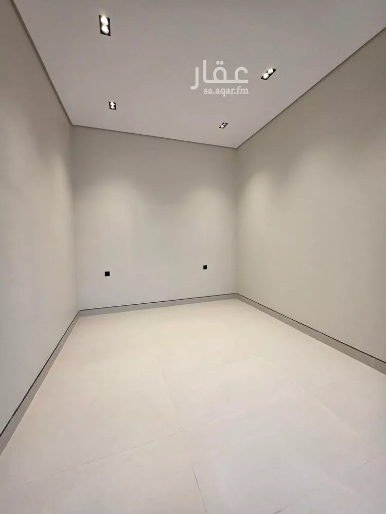 فيلا للبيع في شارع أمين الريحاني, حي المعيزيلة, مدينة الرياض, منطقة الرياض صورة 5