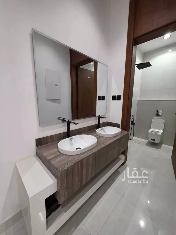 دور للبيع في شارع المحايدة, حي المعيزيلة, مدينة الرياض, منطقة الرياض صورة 4