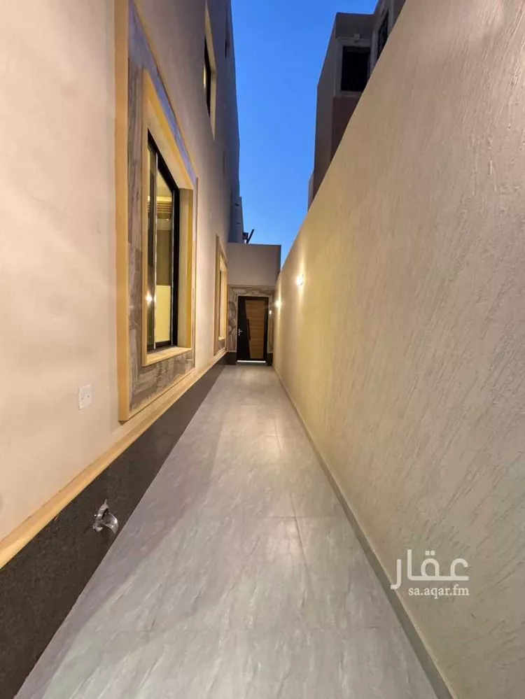 دور للبيع في شارع طبرجل, حي اليرموك, مدينة الرياض, منطقة الرياض صورة 2
