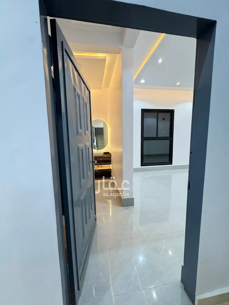 دور للبيع في شارع جبل المحاصير, حي القادسية, مدينة الرياض, منطقة الرياض صورة 3