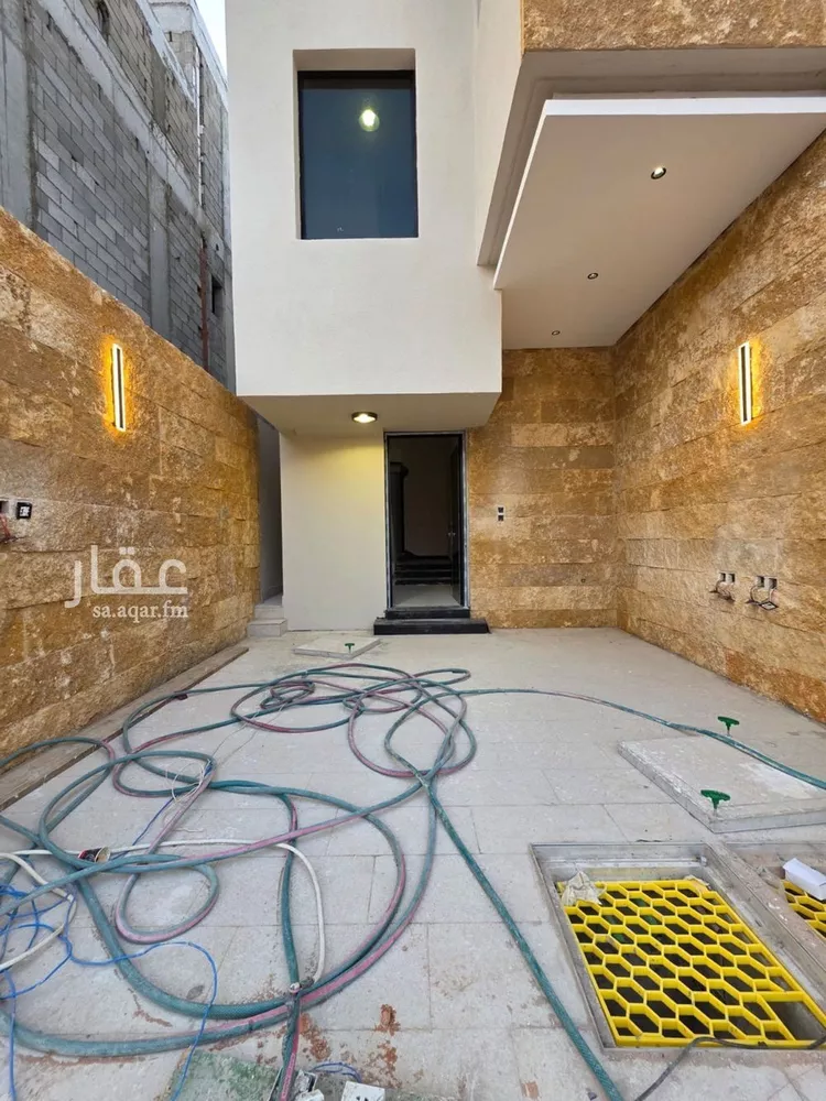 دور للبيع في شارع عامر الكناني, حي الخليج, مدينة الرياض, منطقة الرياض