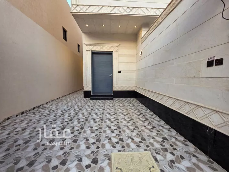 دور للبيع في شارع جبل المحاصير, حي القادسية, مدينة الرياض, منطقة الرياض صورة 2