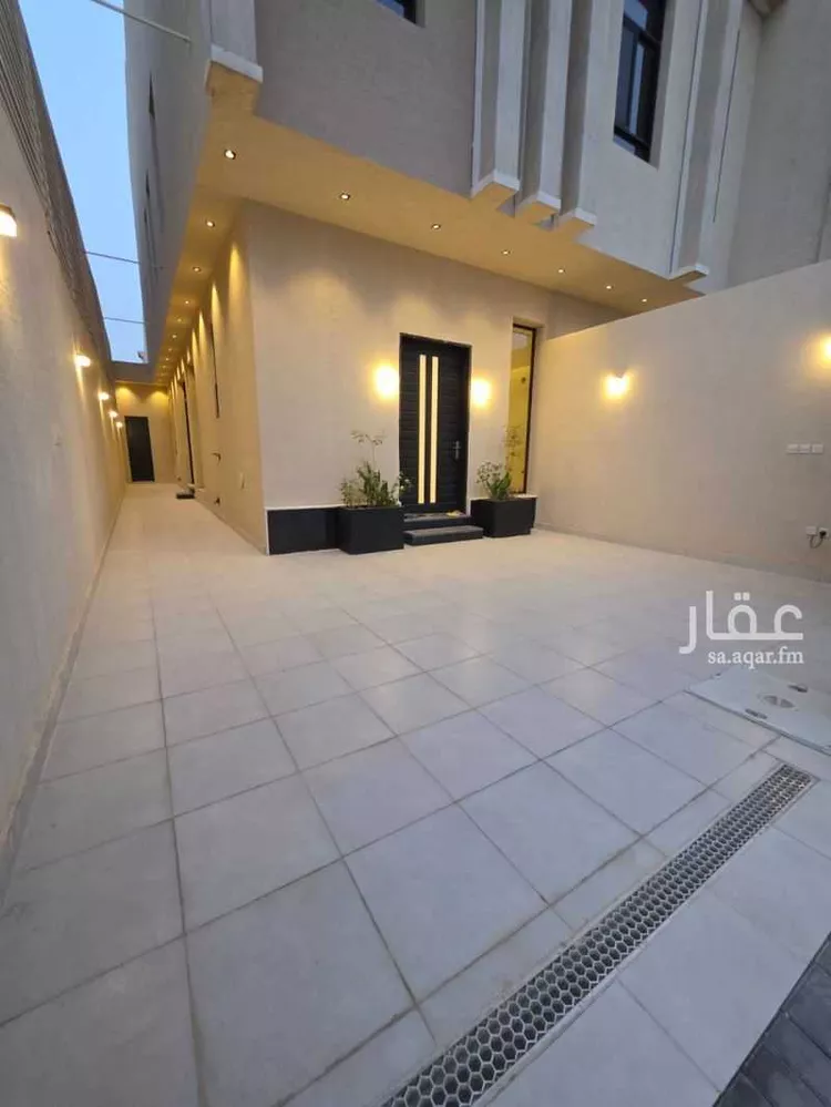 دور للبيع في شارع رقم 314, حي المونسية, مدينة الرياض, منطقة الرياض صورة 4