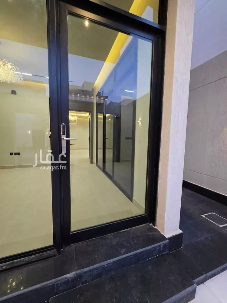 دور للبيع في شارع المبرد, حي المعيزيلة, مدينة الرياض, منطقة الرياض صورة 5