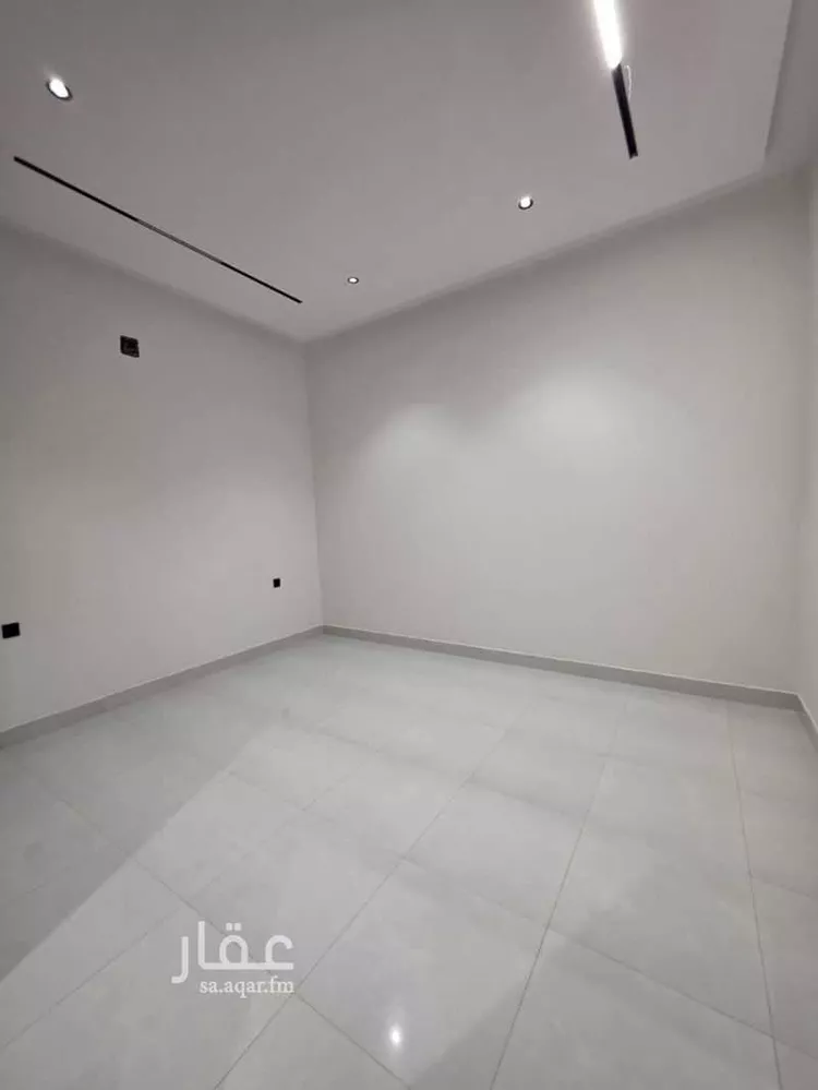 دور للبيع في شارع المحايدة, حي المعيزيلة, مدينة الرياض, منطقة الرياض 11