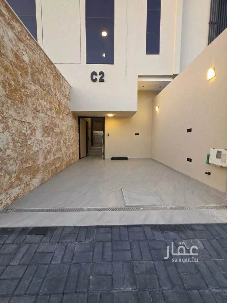 فيلا للبيع في شارع رباح بن عبدالله, حي الروضة, مدينة الرياض, منطقة الرياض