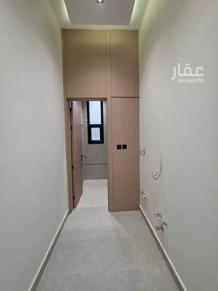 Floor for Sale in Riyadh King Faisal 6
