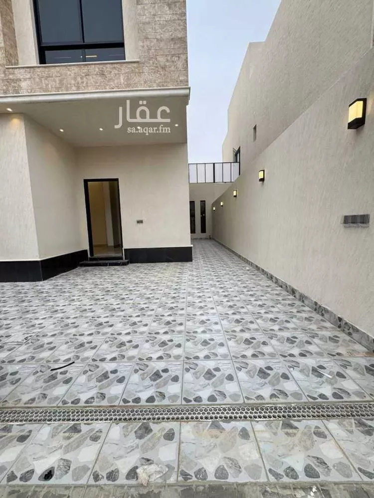 فيلا للبيع في شارع أبي الكرم العكبري, حي المونسية, مدينة الرياض, منطقة الرياض صورة 3