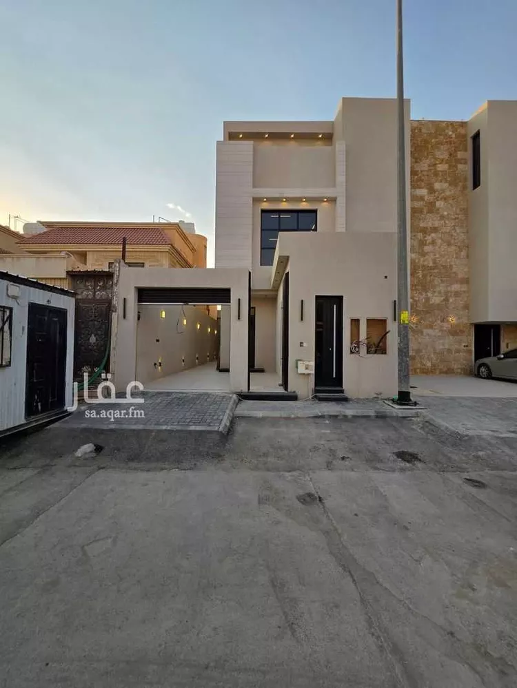 Floor for Sale in Riyadh Al Khaleej