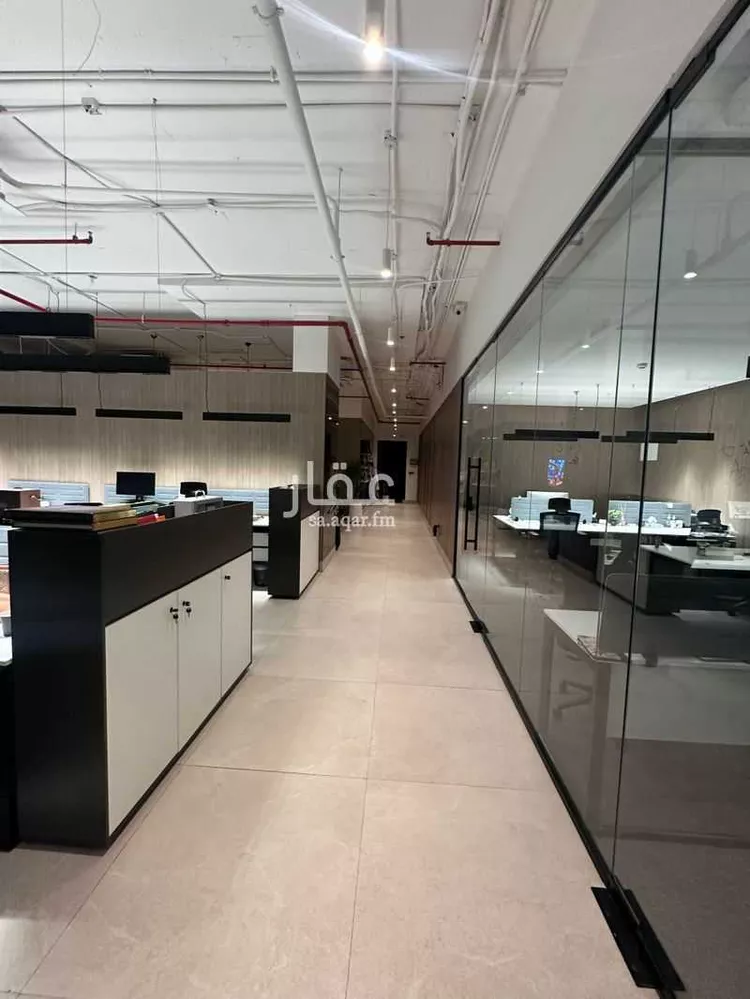 مكتب تجاري للإيجار في شارع العليا ، حي المروج ، الرياض ، منطقة الرياض صورة 2
