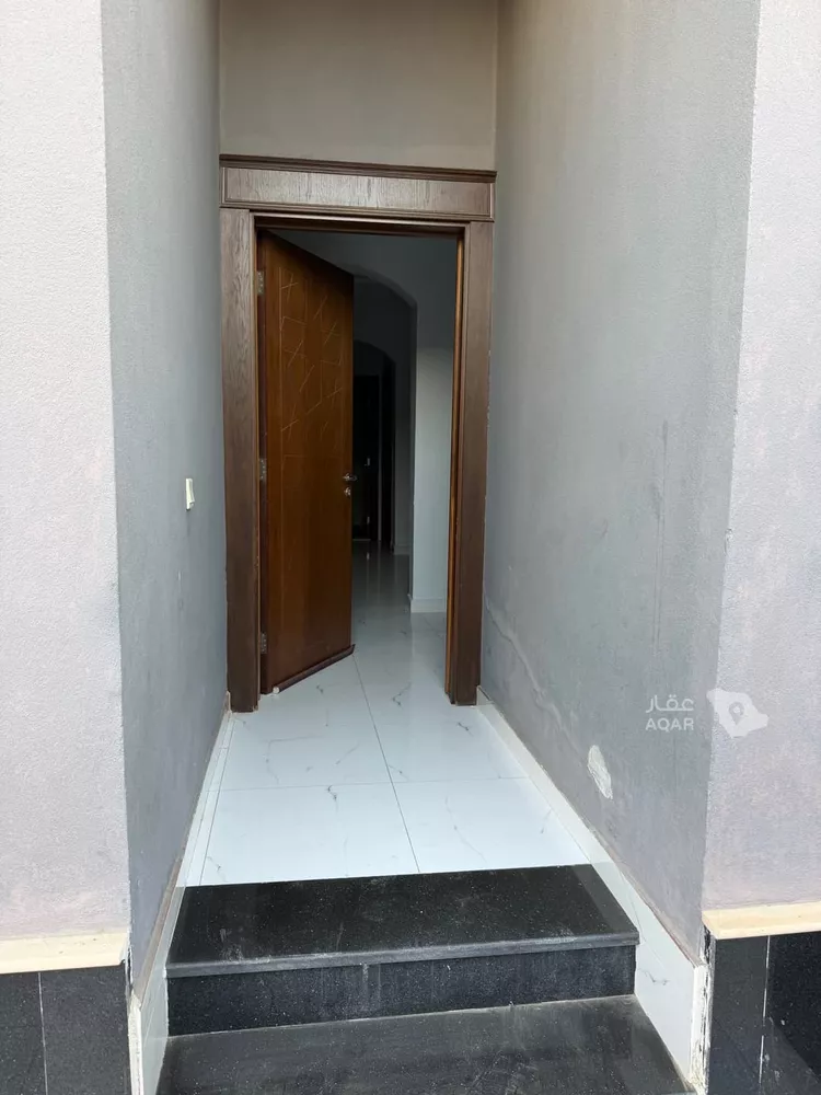 شقة للإيجار في شارع سعدي الشيرازي ، حي البحيرات ، جدة ، جدة