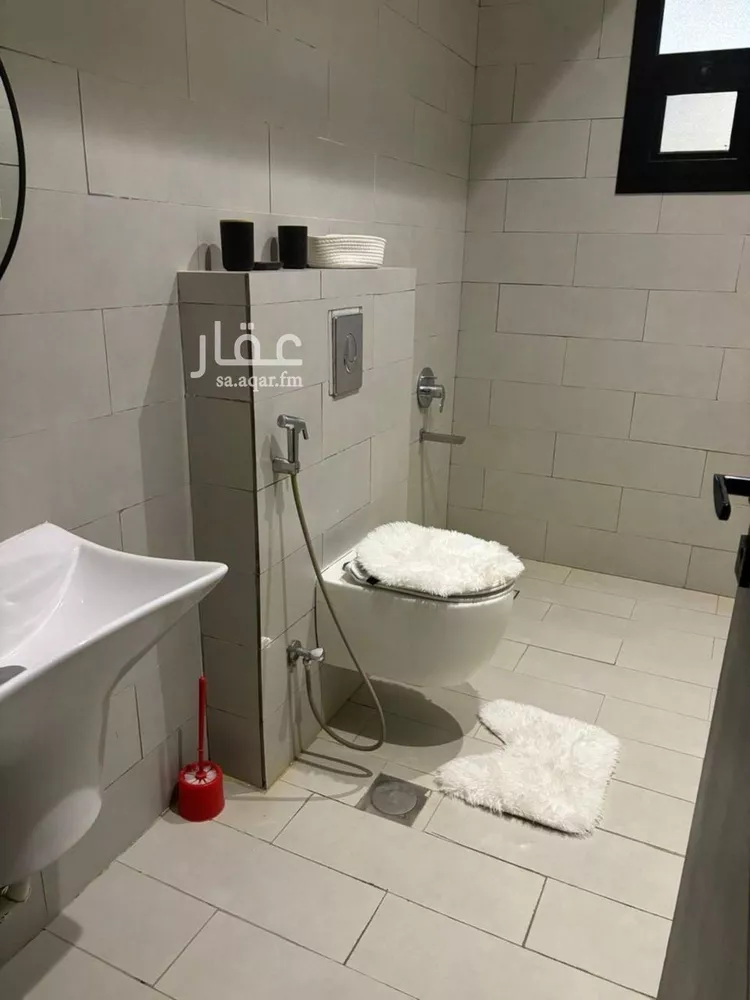 شقة للبيع في شارع عبدالله بن قيس, حي إشبيلية, مدينة الرياض, منطقة الرياض صورة 2