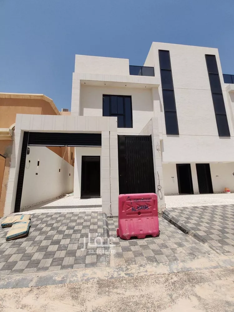 دور للبيع في شارع النايفة, حي اليرموك, مدينة الرياض, منطقة الرياض