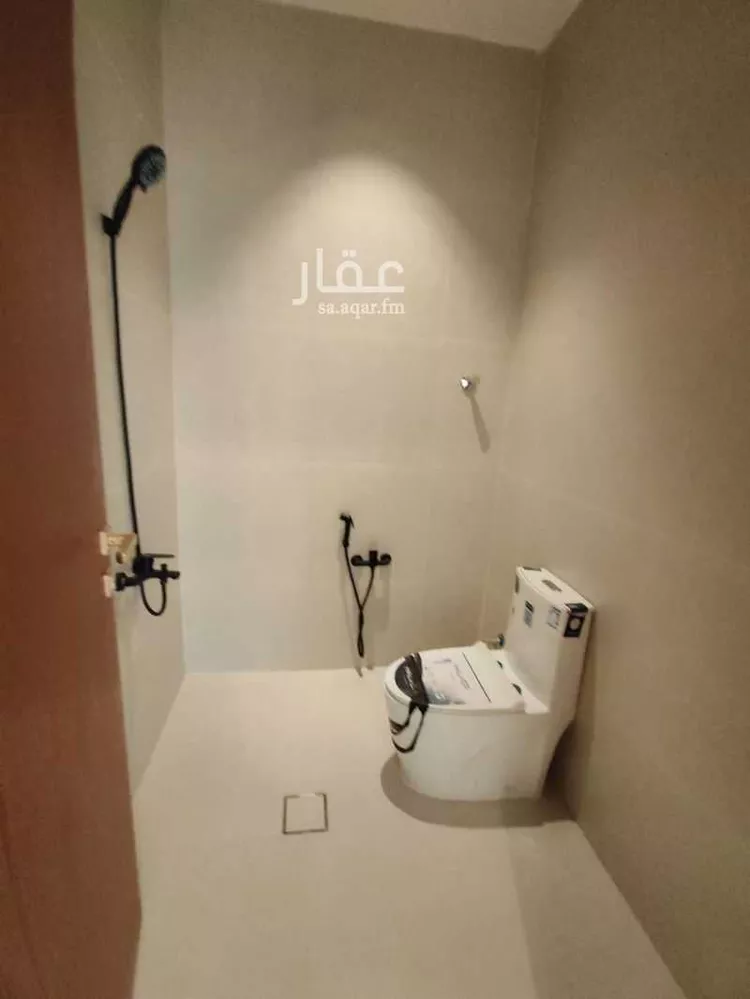 Villa for Sale in Riyadh Al Qadisiyah 16