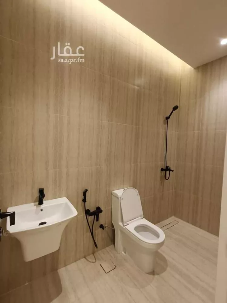 شقة للبيع في شارع  جابر الاحمد الصباح, حي القادسية, مدينة الرياض, منطقة الرياض صورة 5